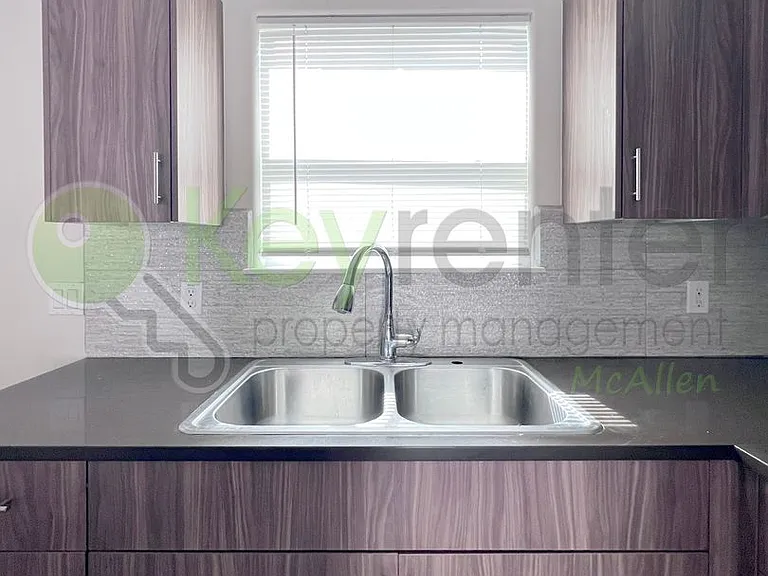 1609 W Cortlandt St #3 — Photo 12