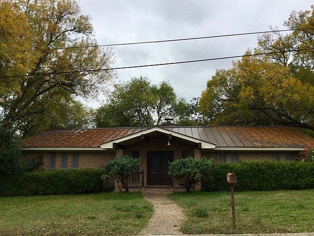 1st image of 1301 Warbler Dr