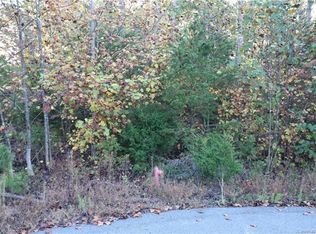 380 Woodridge Dr, Rutherfordton, NC 28139