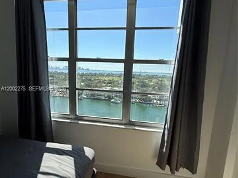5700 Collins Ave #15H — Photo 15