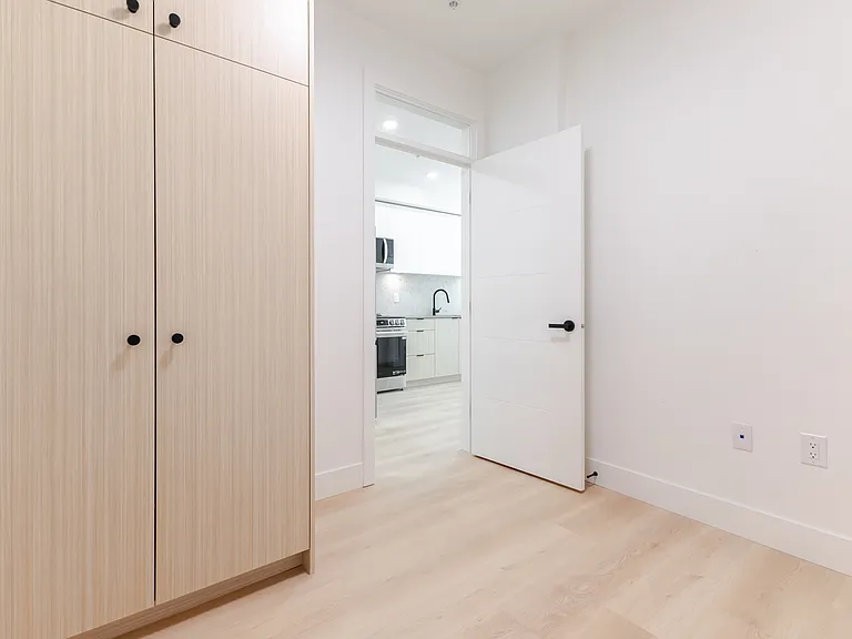 13455 94a Ave #211 — Photo 18