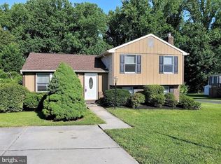 10019 Nearbrook Ln, Parkville, MD 21234