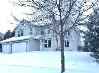 2608 Arbor Dr, McHenry, IL 60050