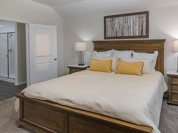 7th image of this home