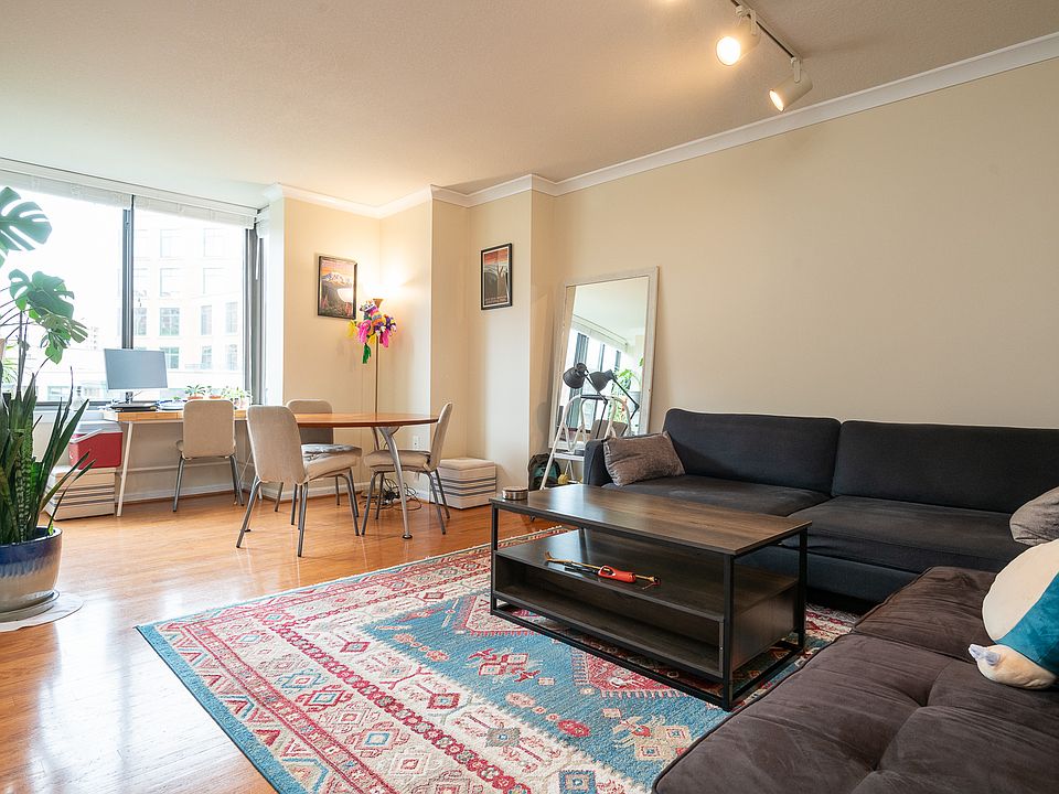 2220 N Fairfax #805-00010_06222022