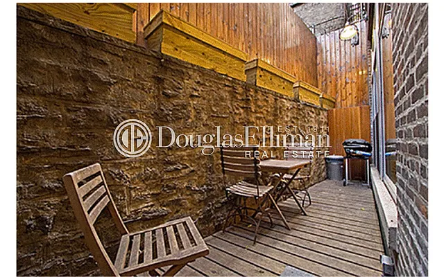 Sold by Douglas Elliman | media 32