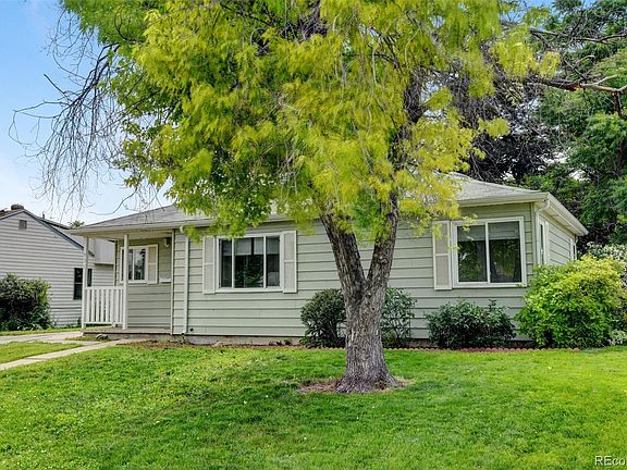 3rd image of 931 S Canosa Court