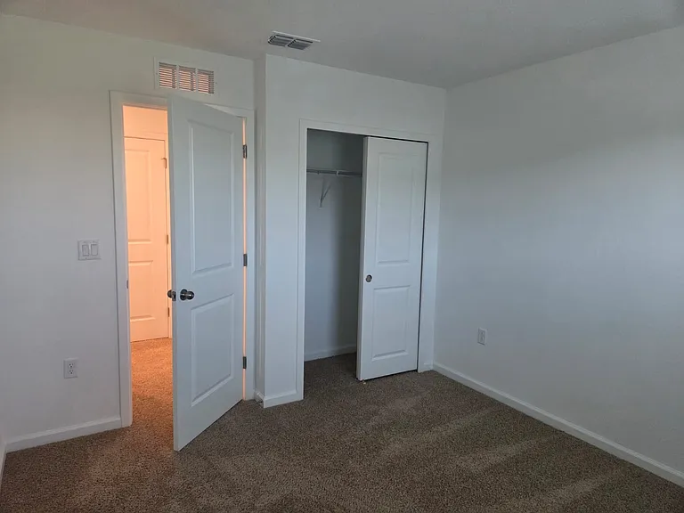 12407 Shipwatch St — Photo 18