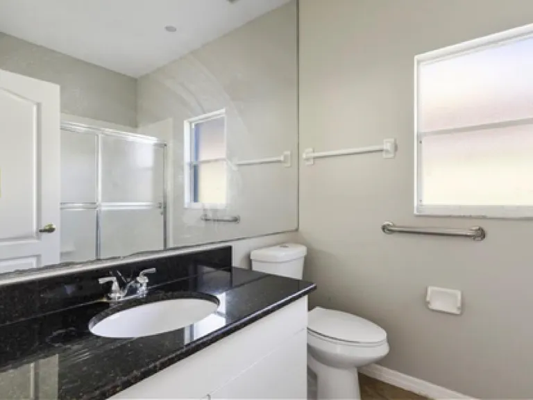 Blenheim Dr — Photo 11