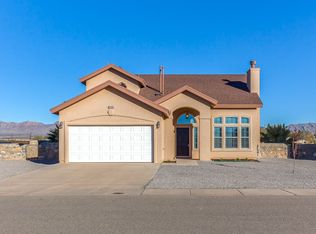 6104 Sara Suzann Ln, El Paso, TX 79932