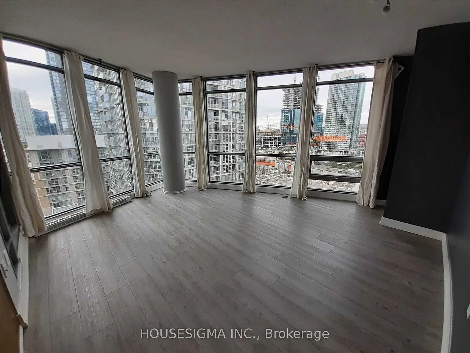 2 bed, $2,700 — Photo 4