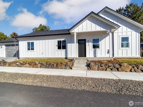 2137 Solara Lane, Walla Walla, WA 99362