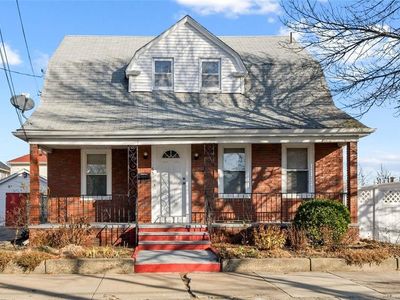 65 Bain St, Cranston, RI, 02920