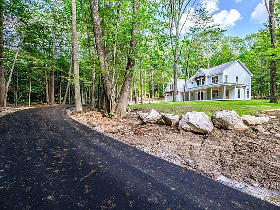 4th image of 108 Highland Cliff