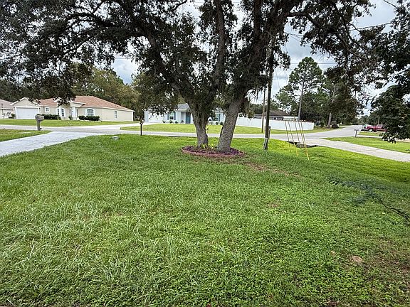 4th image of 19 Pine Court Loop