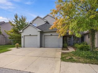 3442 Bent Trail Dr, Ann Arbor, MI 48108
