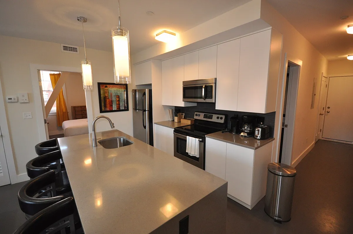 Building Photo - 659 Massachusetts Ave #3A