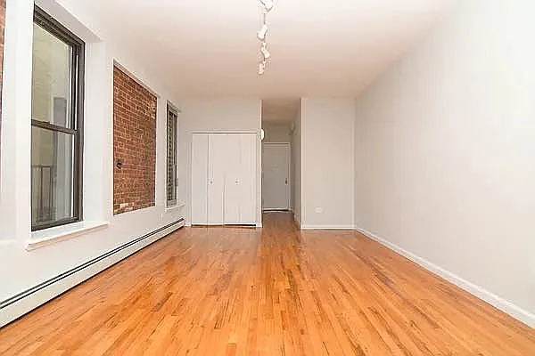 Rented by Compass | media 4