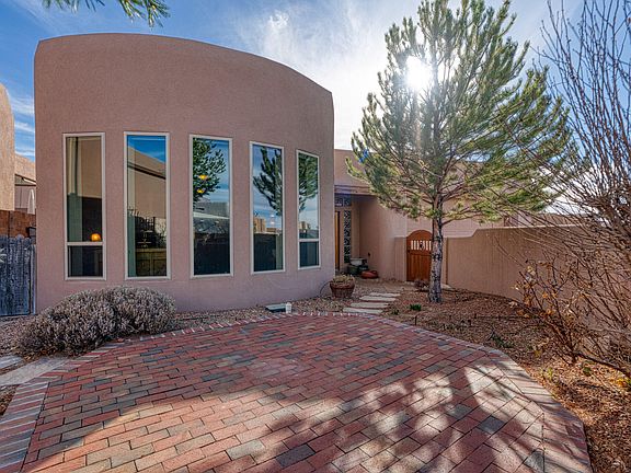 3rd image of 12712 Desert Sky Ave NE