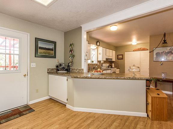 5th image of 47419 Miwoc Ave