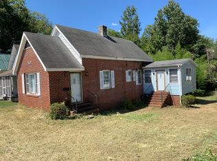 805 Adams St, Edgefield, SC 29824