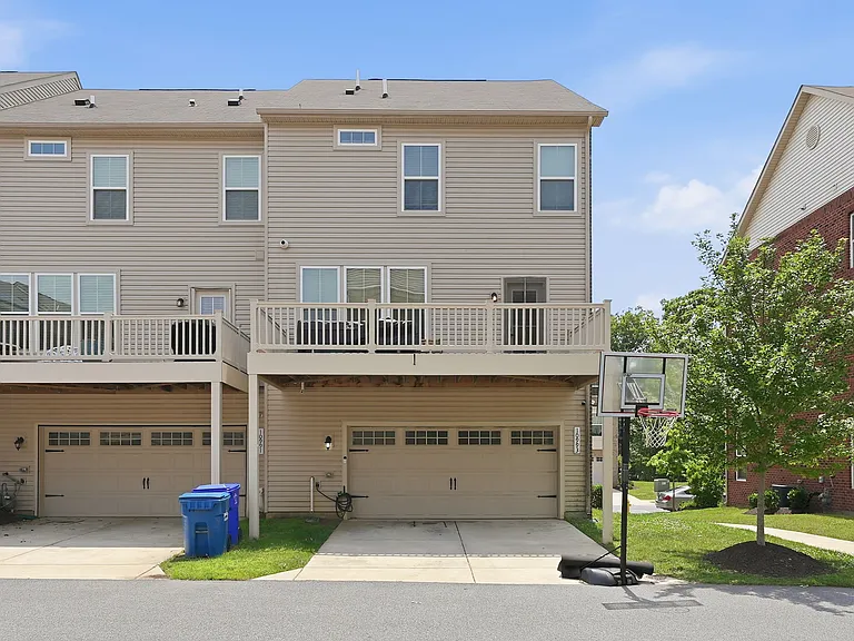 10993 Oswestry St — Photo 33