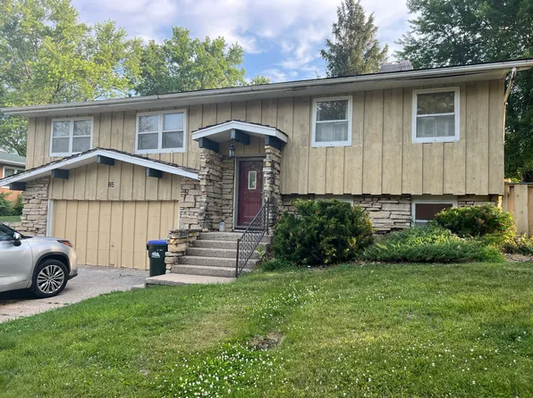 65 Arbury Dr, Iowa City, IA 52246