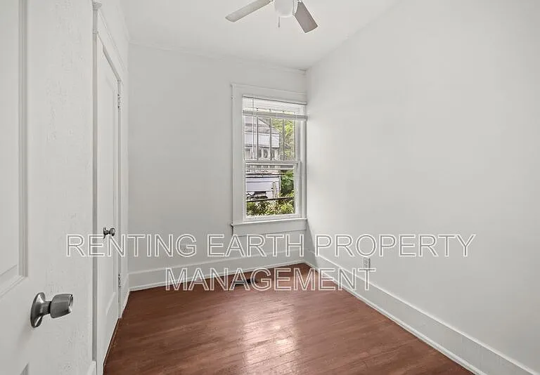 1136 15th St SW — Photo 8