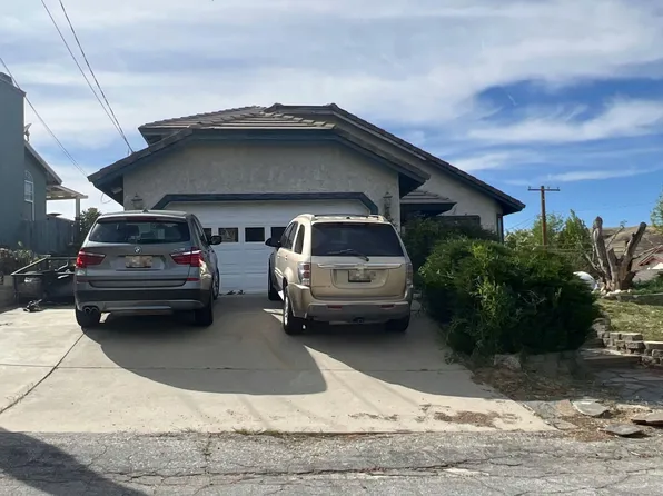 42843 Barnstead Dr, Lake Hughes, CA 93532