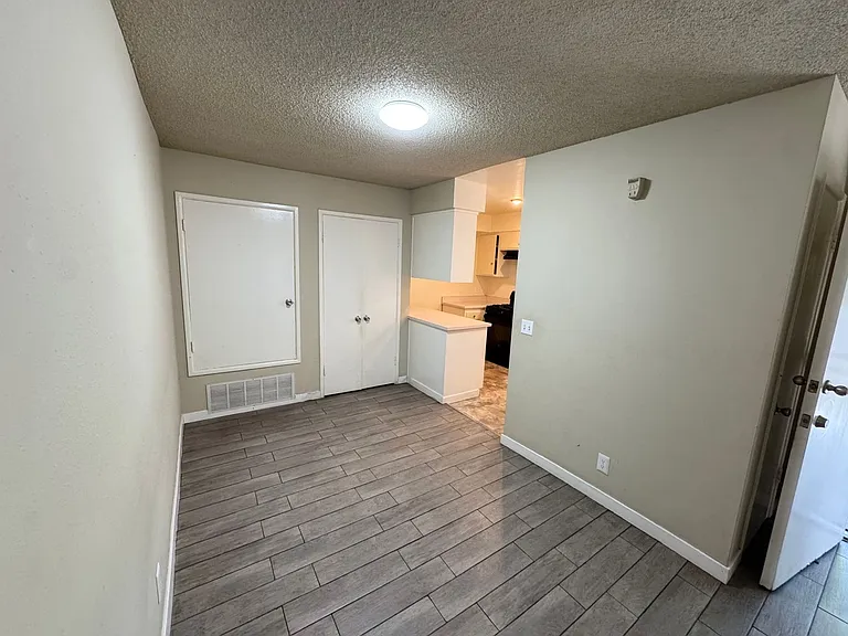10743 Magnolia Ave #101 — Photo 4