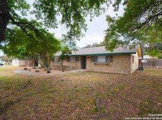 5627 Walzem Rd, Windcrest, TX 78218