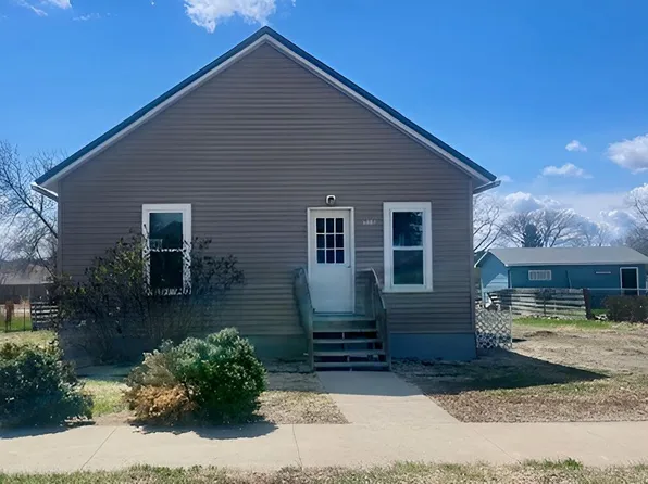 505 E Dakota Ave, Pierre, SD 57501
