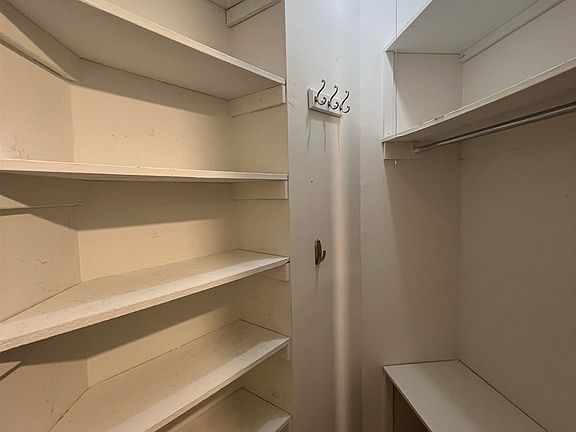 5th image of 7002 Boulevard East APT 7J