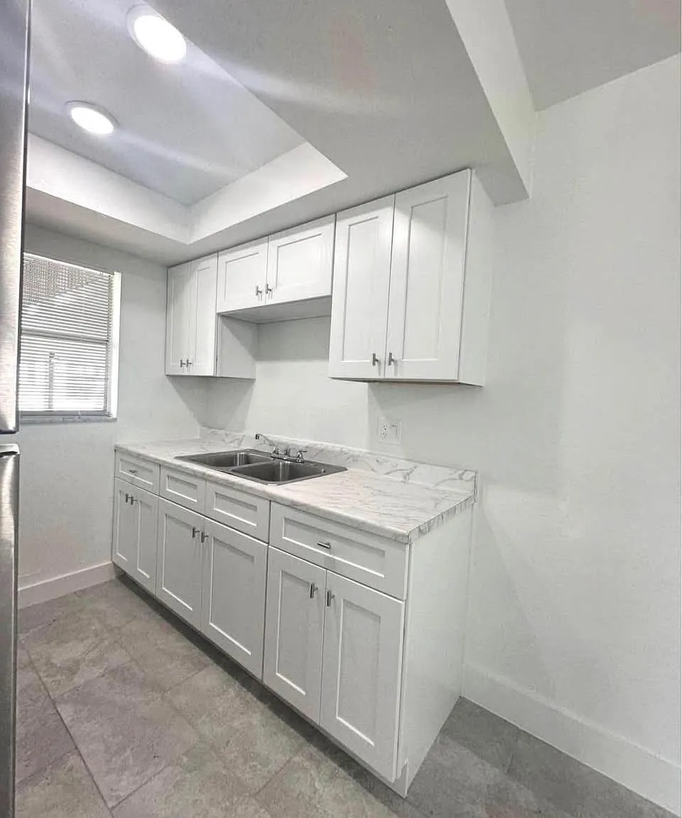 2 bed, 750 sqft, $1,400 — Photo 4