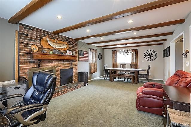 37688 Groesbeck Hwy, photo 10
