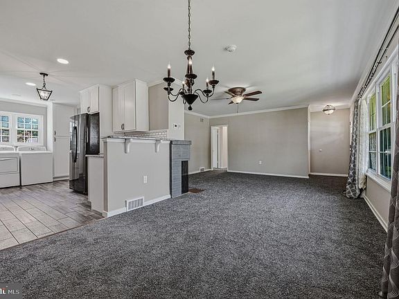 5th image of 108 Bette Rd
