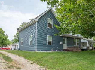 411 S 2nd St, Winterset, IA 50273
