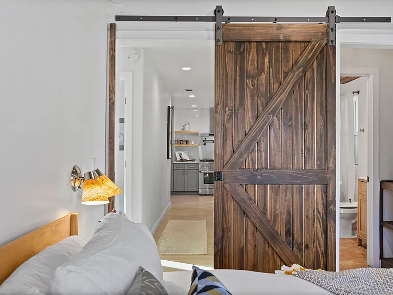 251 N Encinal Ave — Photo 9
