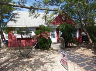 9 W Ramapo Ln, Brant Beach, NJ 08008