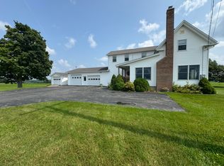 343 Hughes Rd, Mapleton, ME 04757