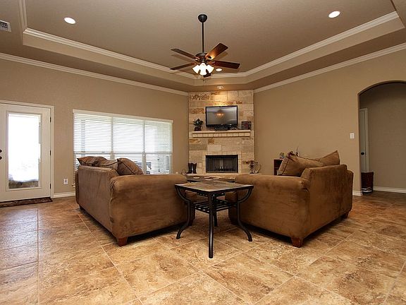 5th image of 196 Triple Bend Dr