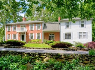 19 Winding Brook Dr, Stratham, NH 03885