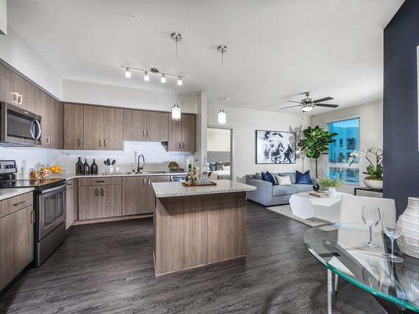 Woodland Hills Los Angeles Luxury Apartments For Rent 49 Rentals Zillow