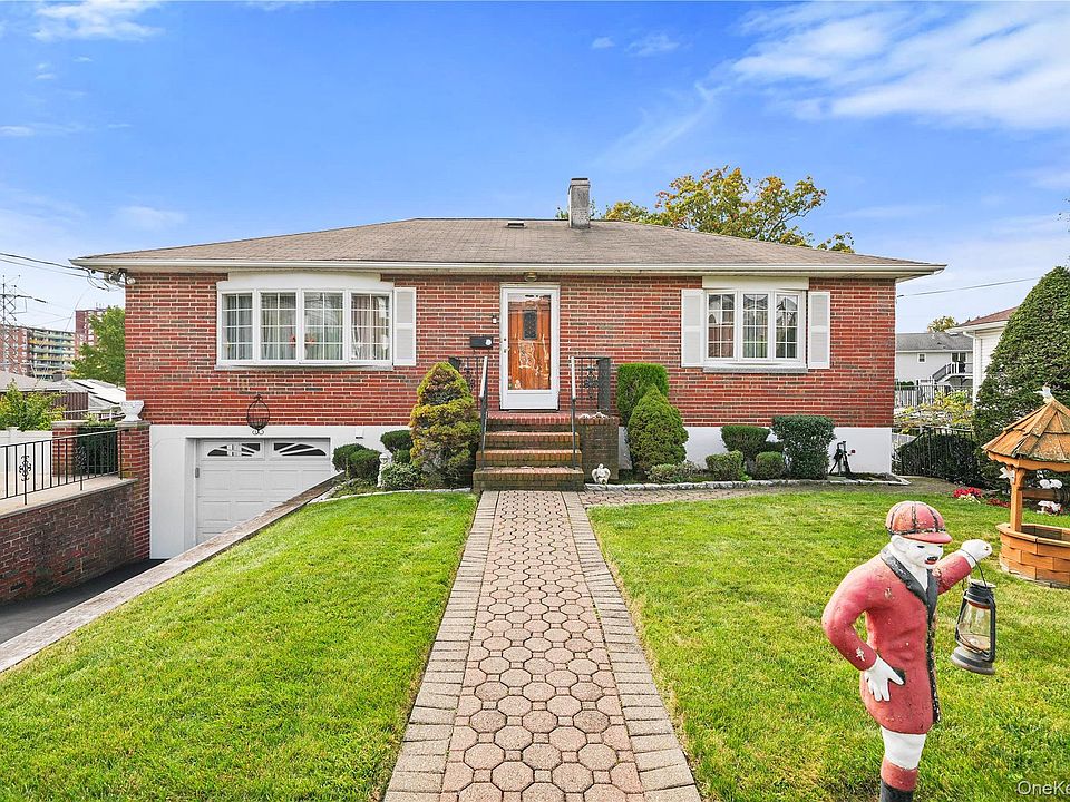 1st image of 181 Roundhill Drive