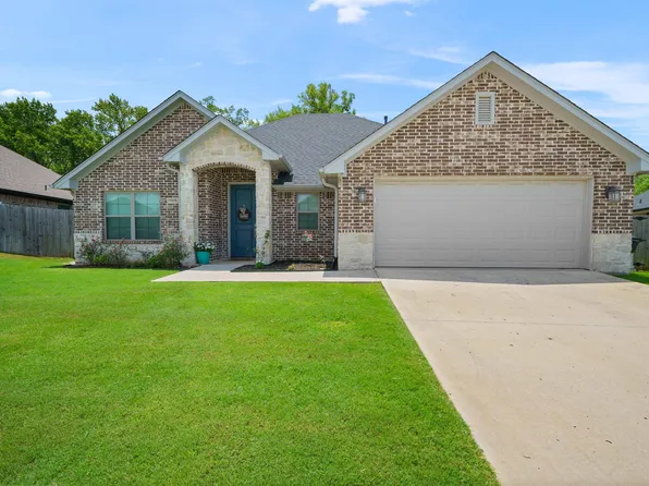 11479 Lindsey Garden Dr, Tyler, TX 75709
