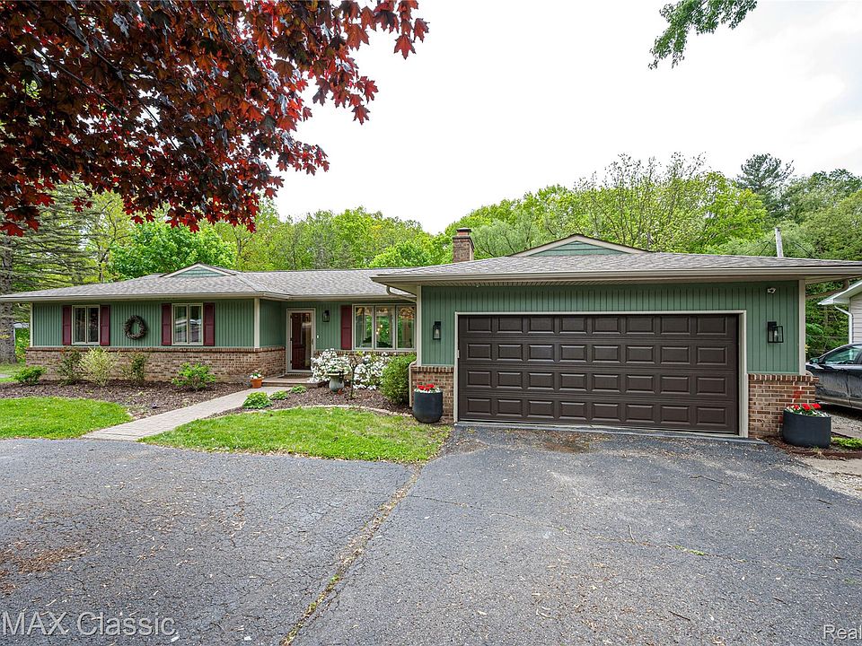1st image of 1467 W Avon Rd