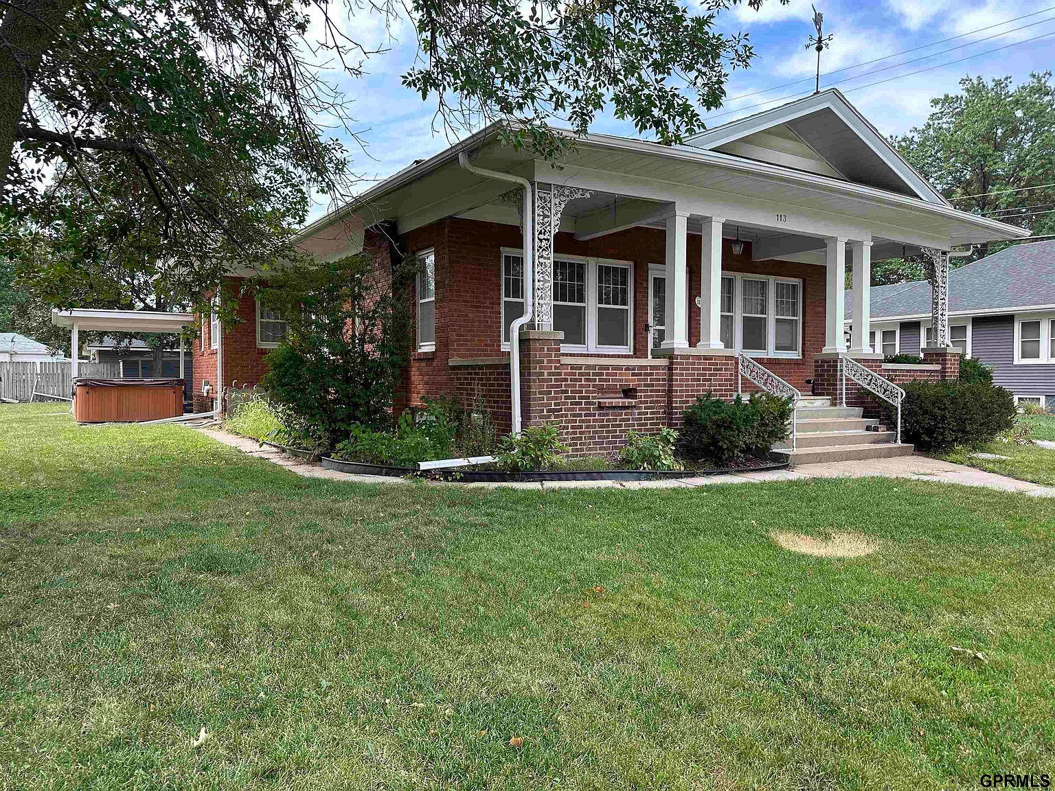 113 S High St, Wilber, NE 68465 Zillow