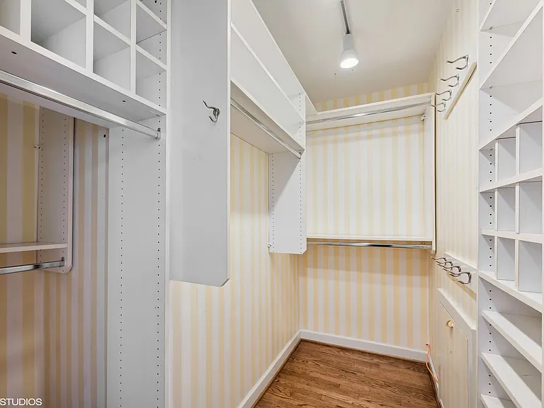 3100 N Sheridan Rd #4D — Photo 12
