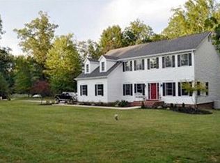 9095 Elmer Ct, La Plata, MD 20646