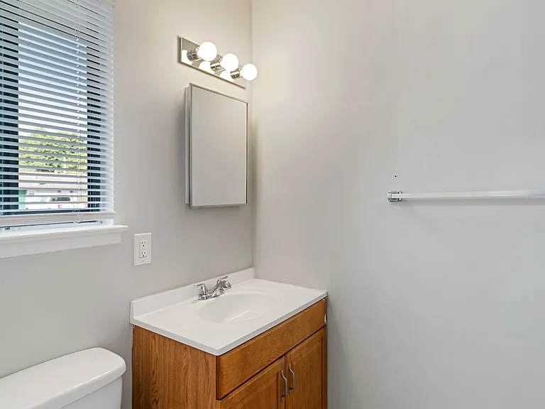 4144 Airport Rd — Photo 23